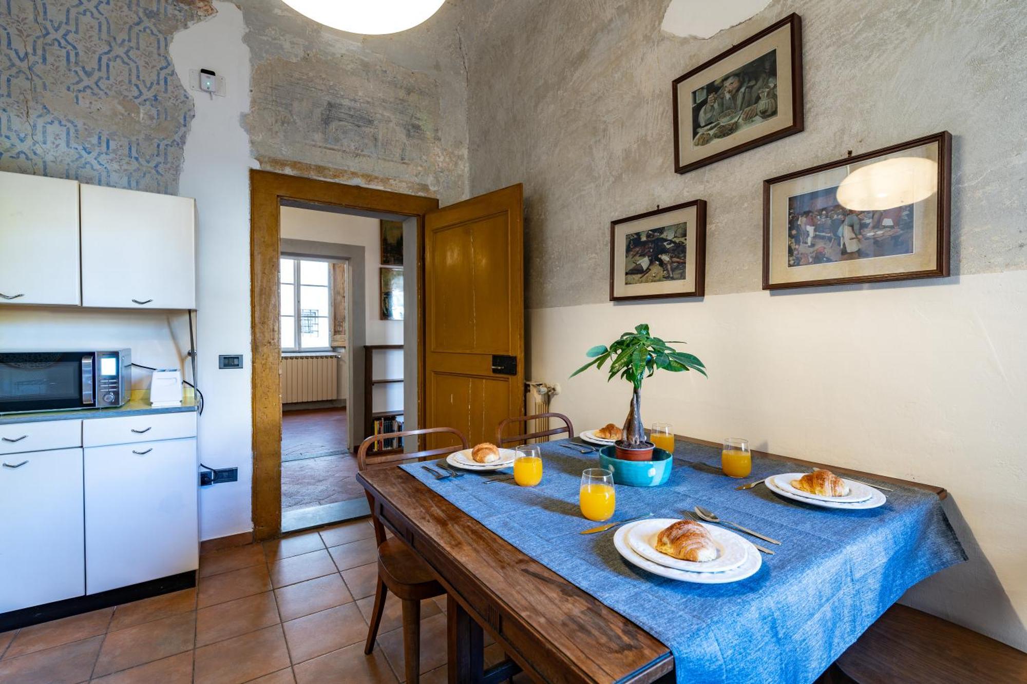 Apartment Sant'antonino Cozy Corner *
